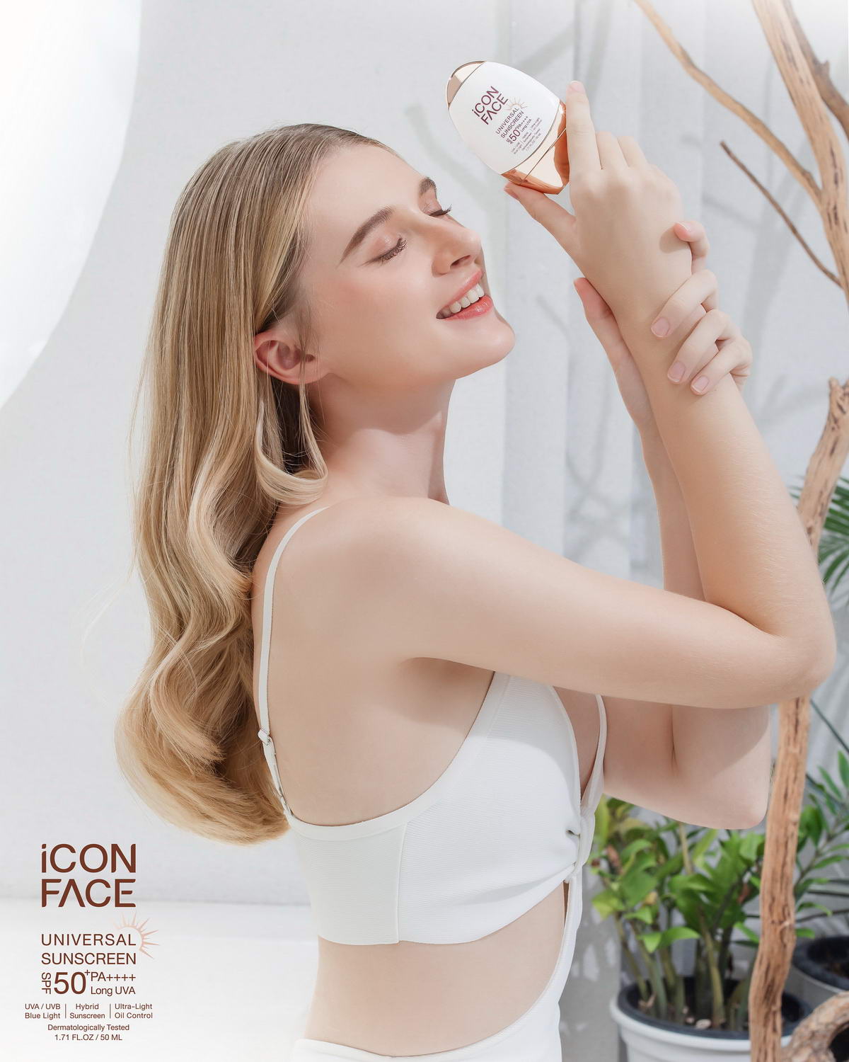 ปกป้องผิวสวยด้วยครีมกันแดด iCon Face Universal Sunscreen